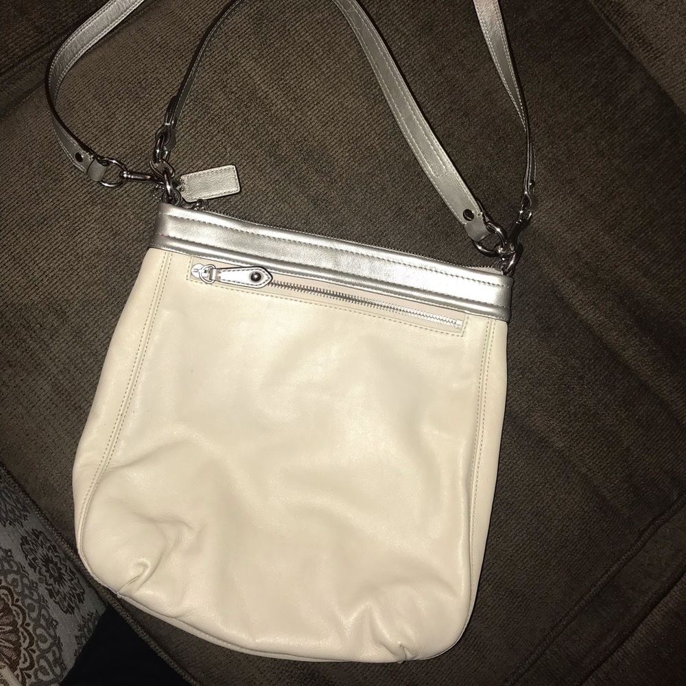 Authentic Coach Purse - Picture 2 of 2